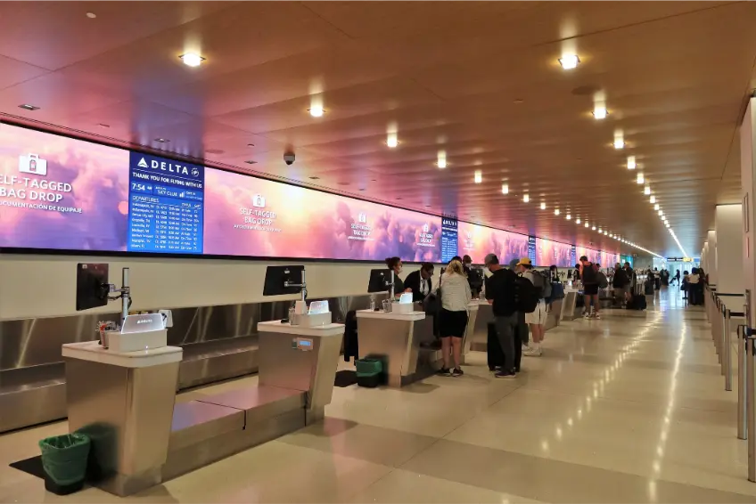 Delta Air Lines Counter at Laguardia Airport