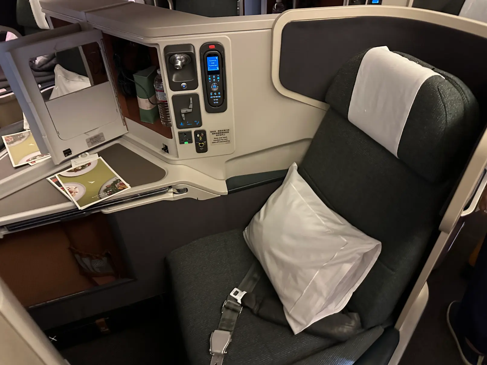 Cathay Pacific Business Class Seats - Kenneth Holland