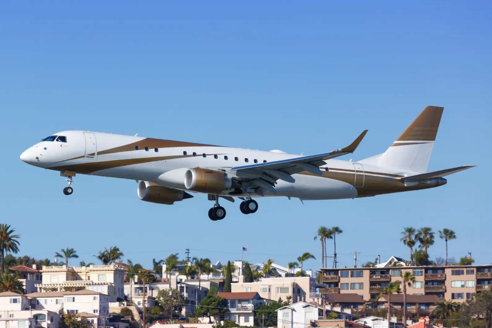 Embraer Private Jet Charter in San Diego